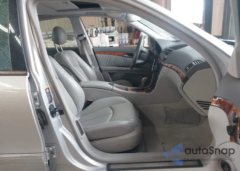 2003 Mercedes-Benz E 500 from USA, damaged, VIN WDBUF70J73A148239